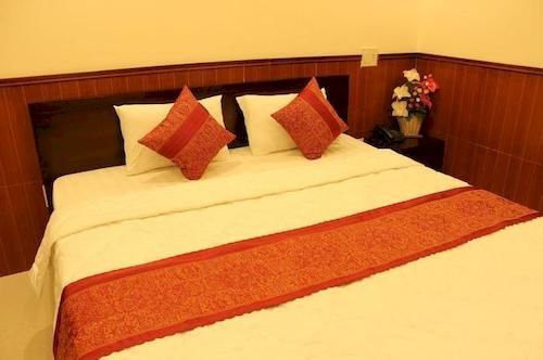 Cau Rong Hotel 2*