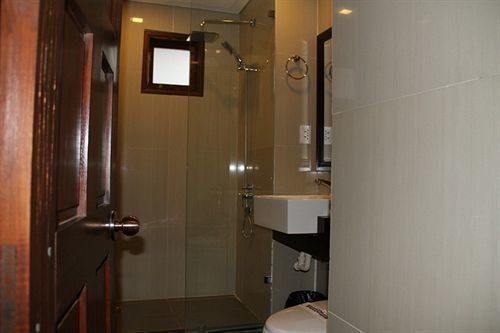 Zenta Sea View Khách sạn 2*