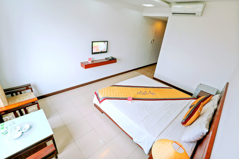 Hotel Star And 4*