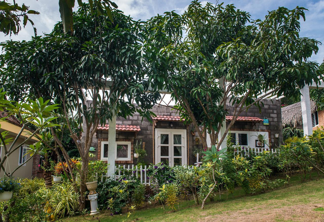 Veranda Beach Place 3* Phan Thiet