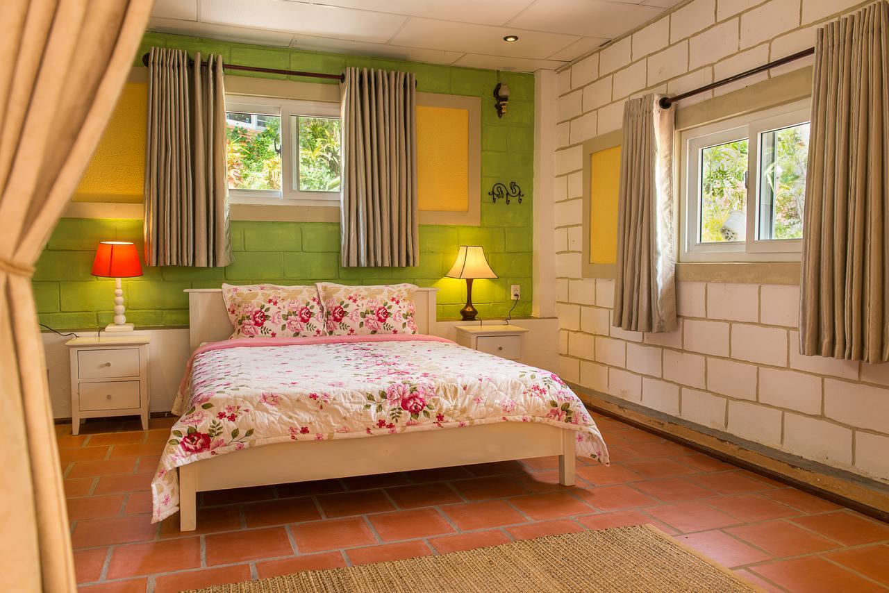 Veranda Beach Place