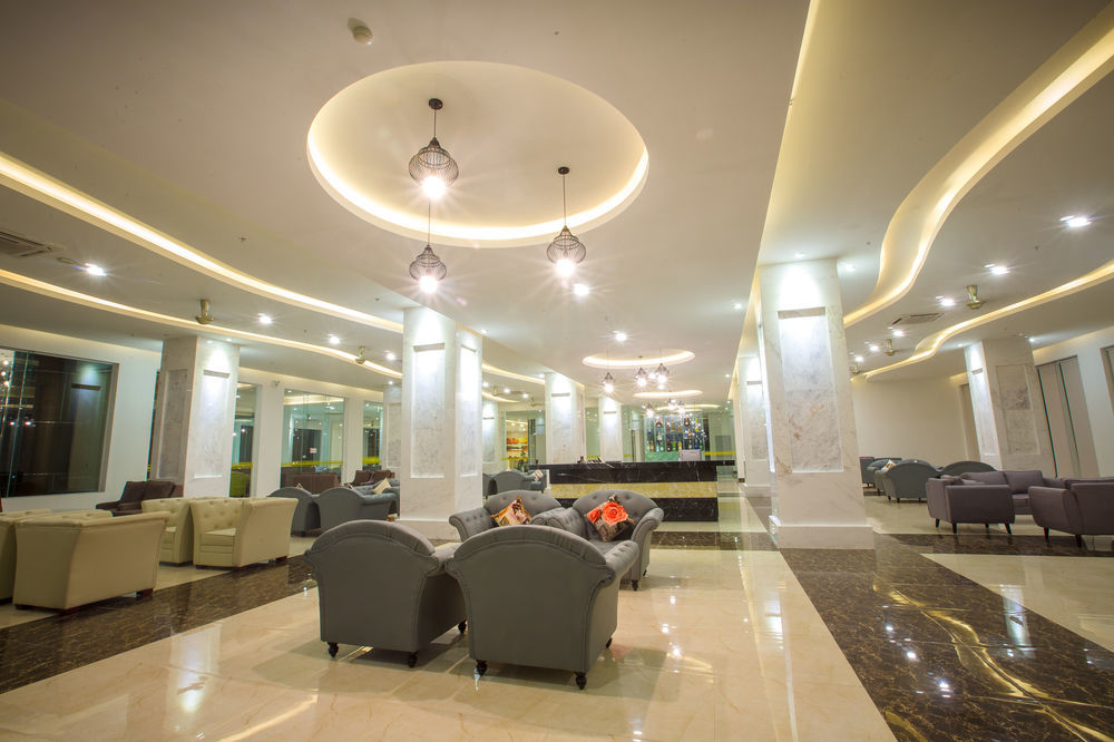 Golden Peak & Spa Resort Nha Trang