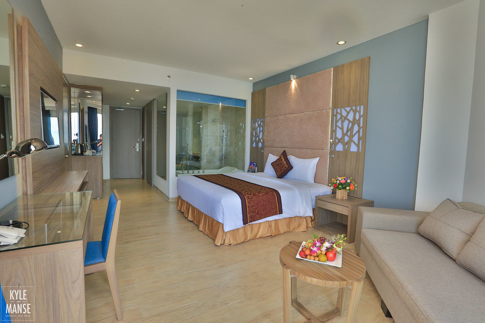 Golden Peak & Spa Resort Nha Trang