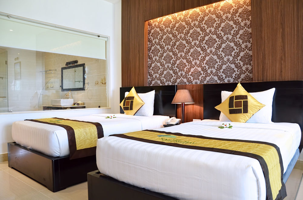 The Sailing Bay Resort