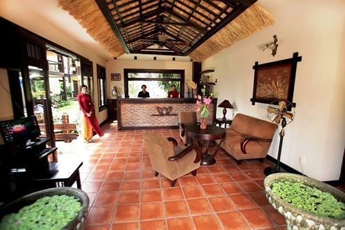 Lotus Village 3*