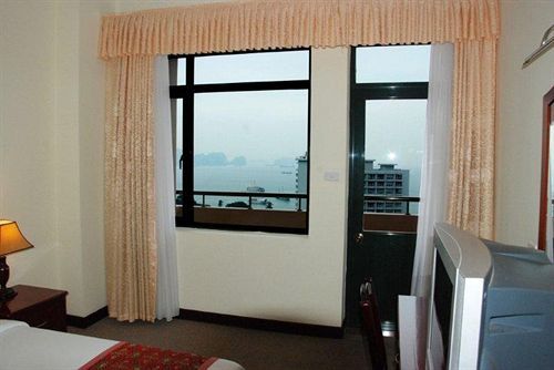 Asean Halong 4* Ha Long