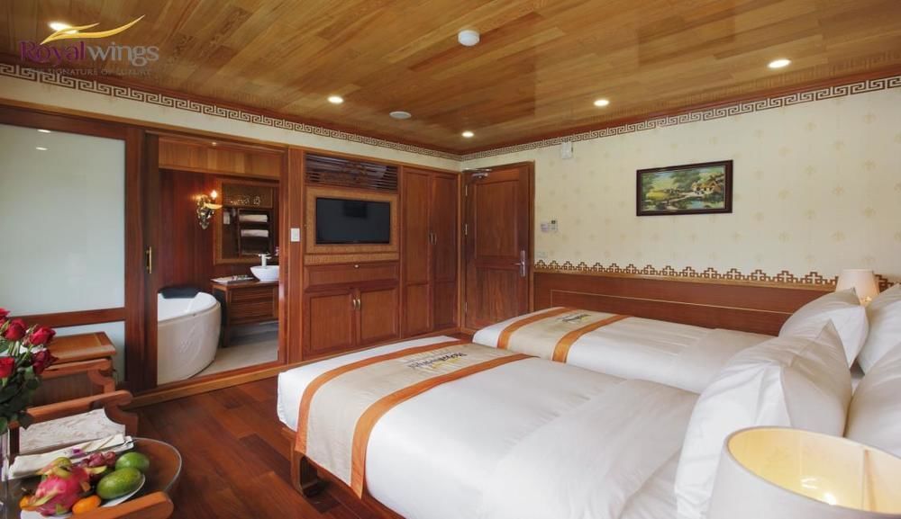 La Regina Royal Cruise  Ha Long