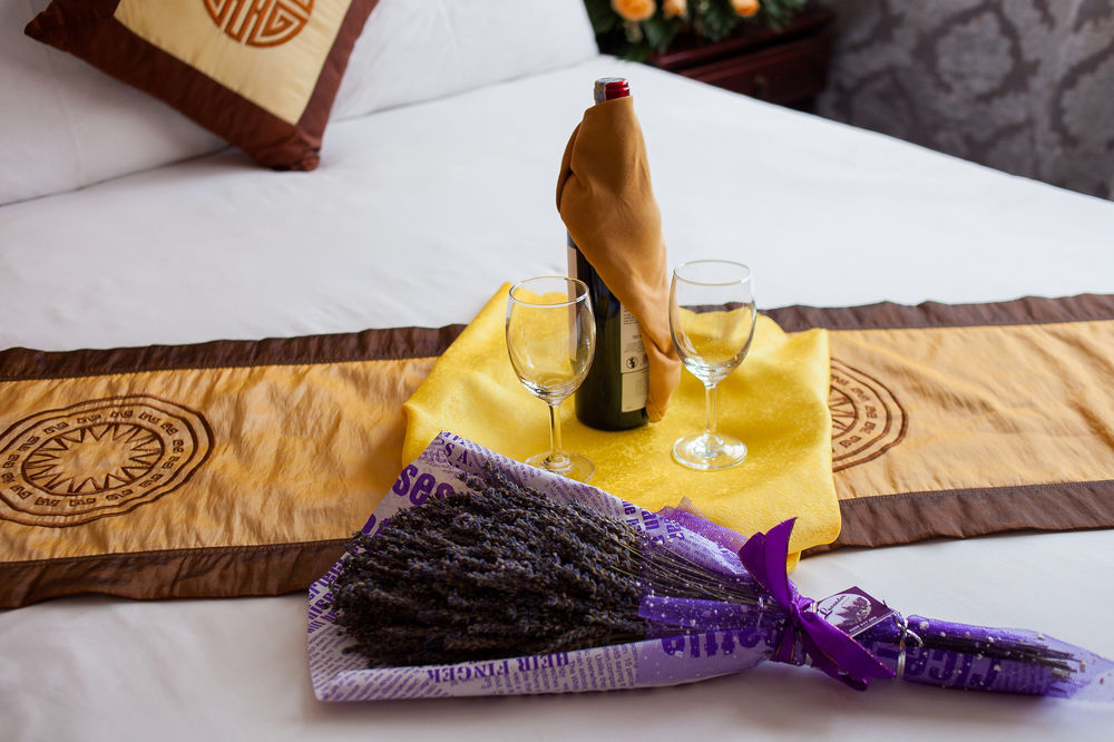  Halong Lavender Cruises