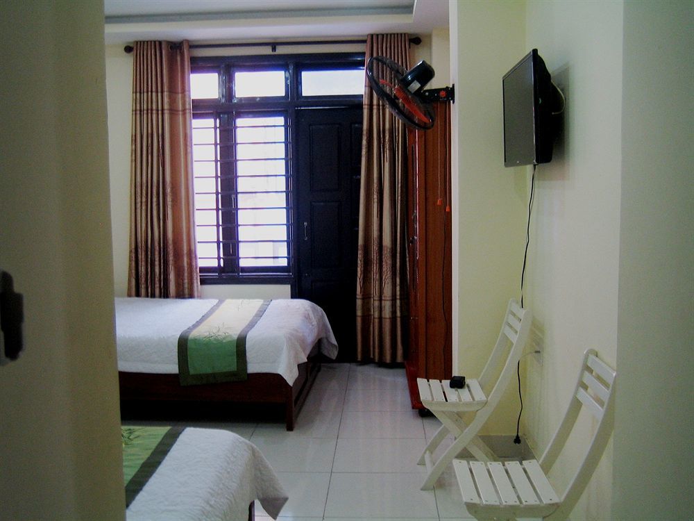 Hotel Champa 2*