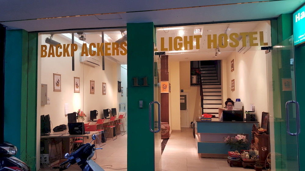 Light Hostel *
