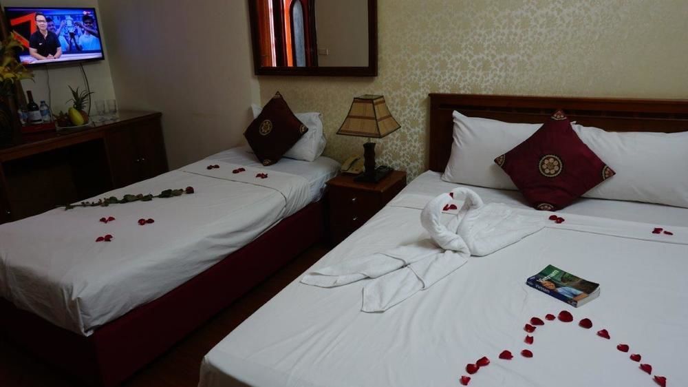Hanoi Golden Moon Guest House Hotel 2*