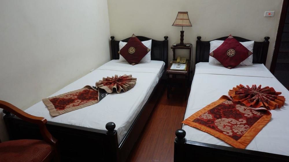 Hanoi Golden Moon Guest House Hotel