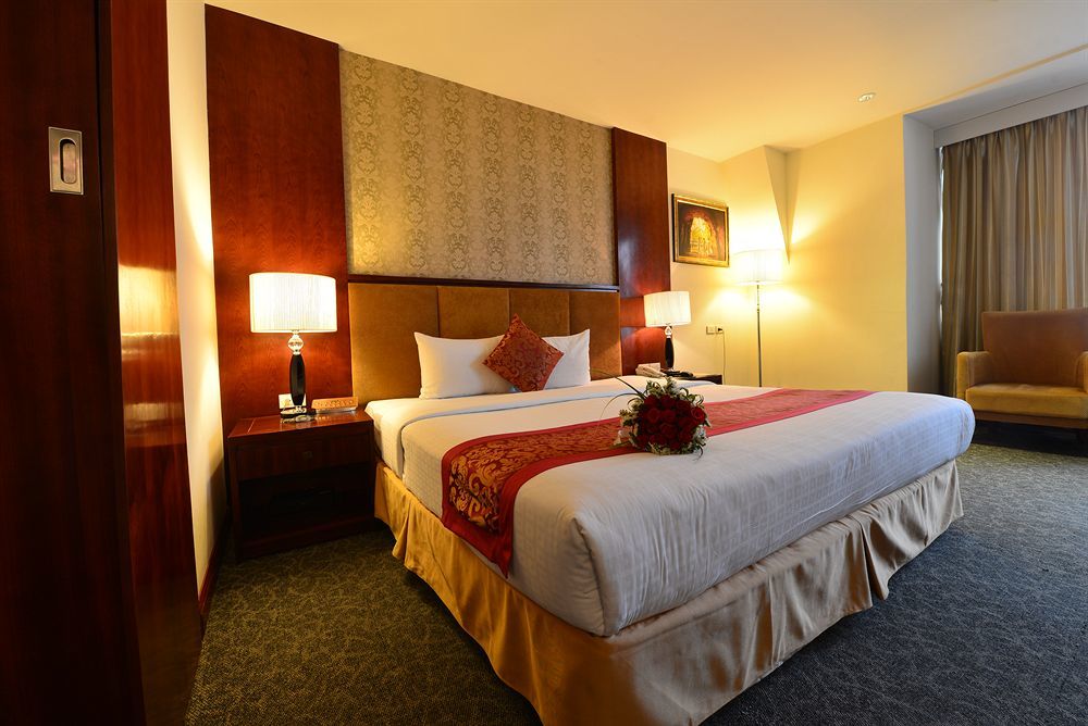 Nesta Ha Noi 4*