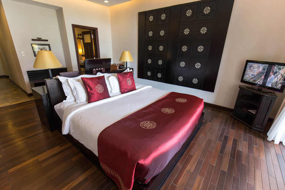 Lapochine Resort