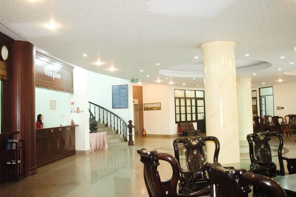 Cuu Long Hotel 3*