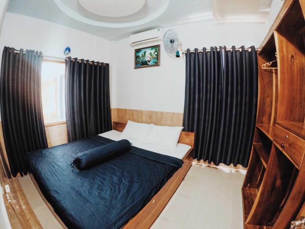Sea Living Hostel