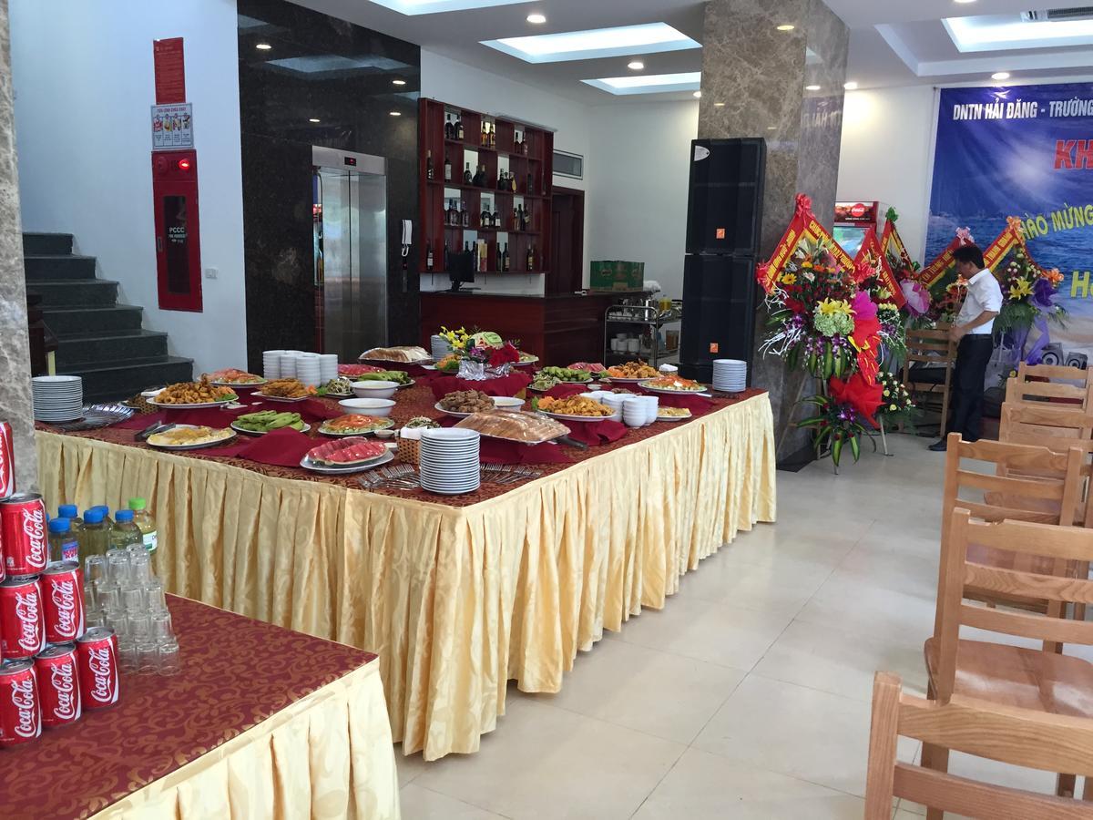 Dang Khách sạn