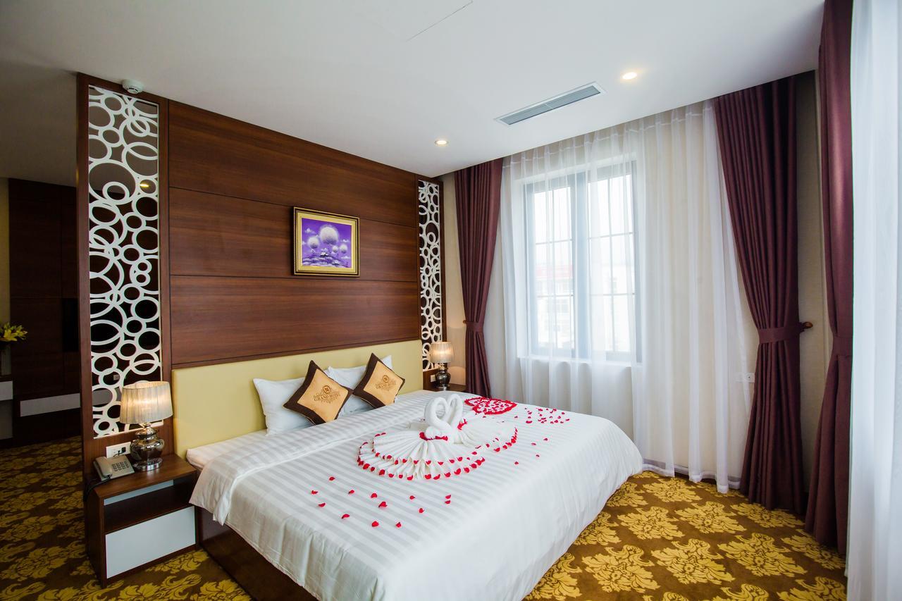 Grand Hotel Hotel 3*