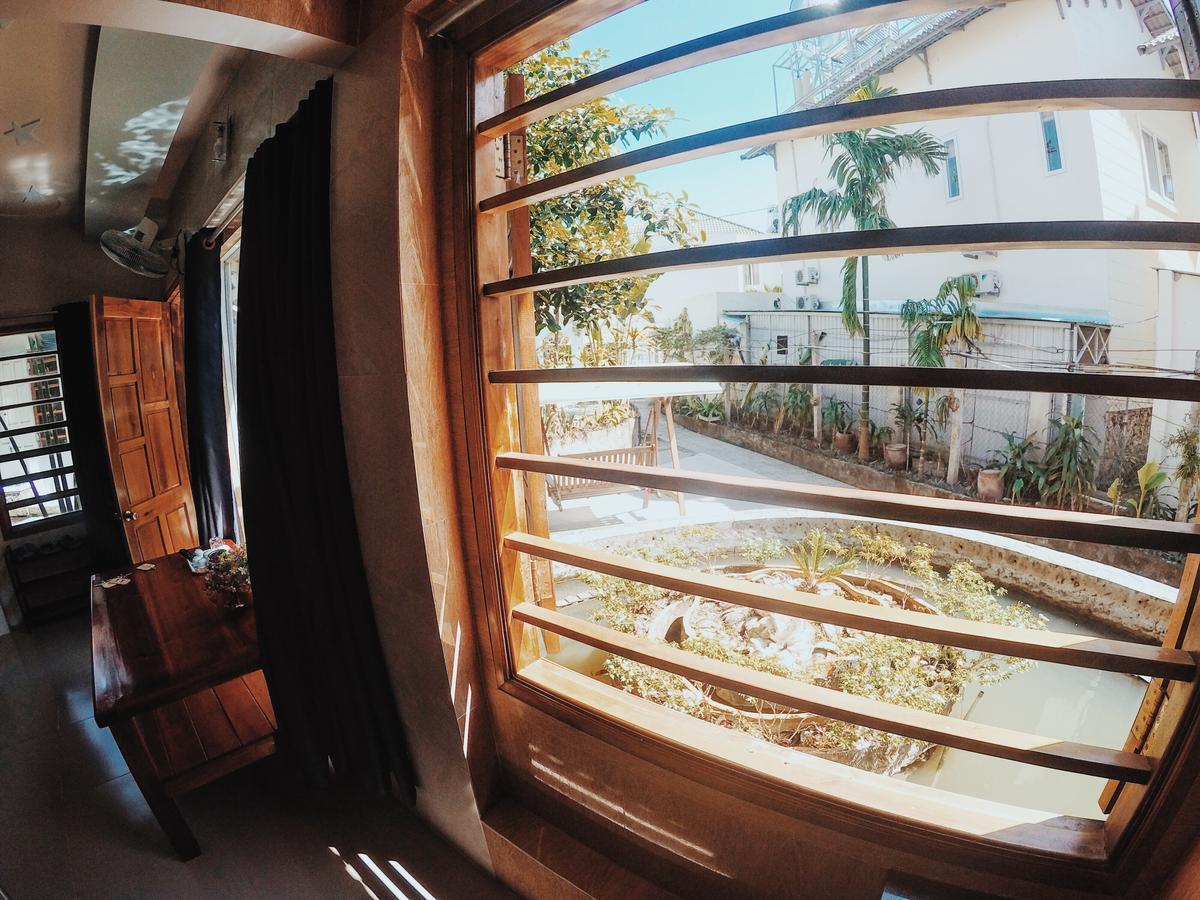 Hostel Sea Living
