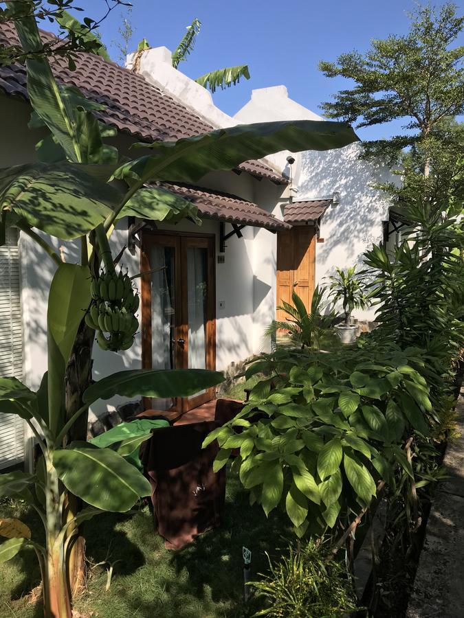 Resort White Lotus