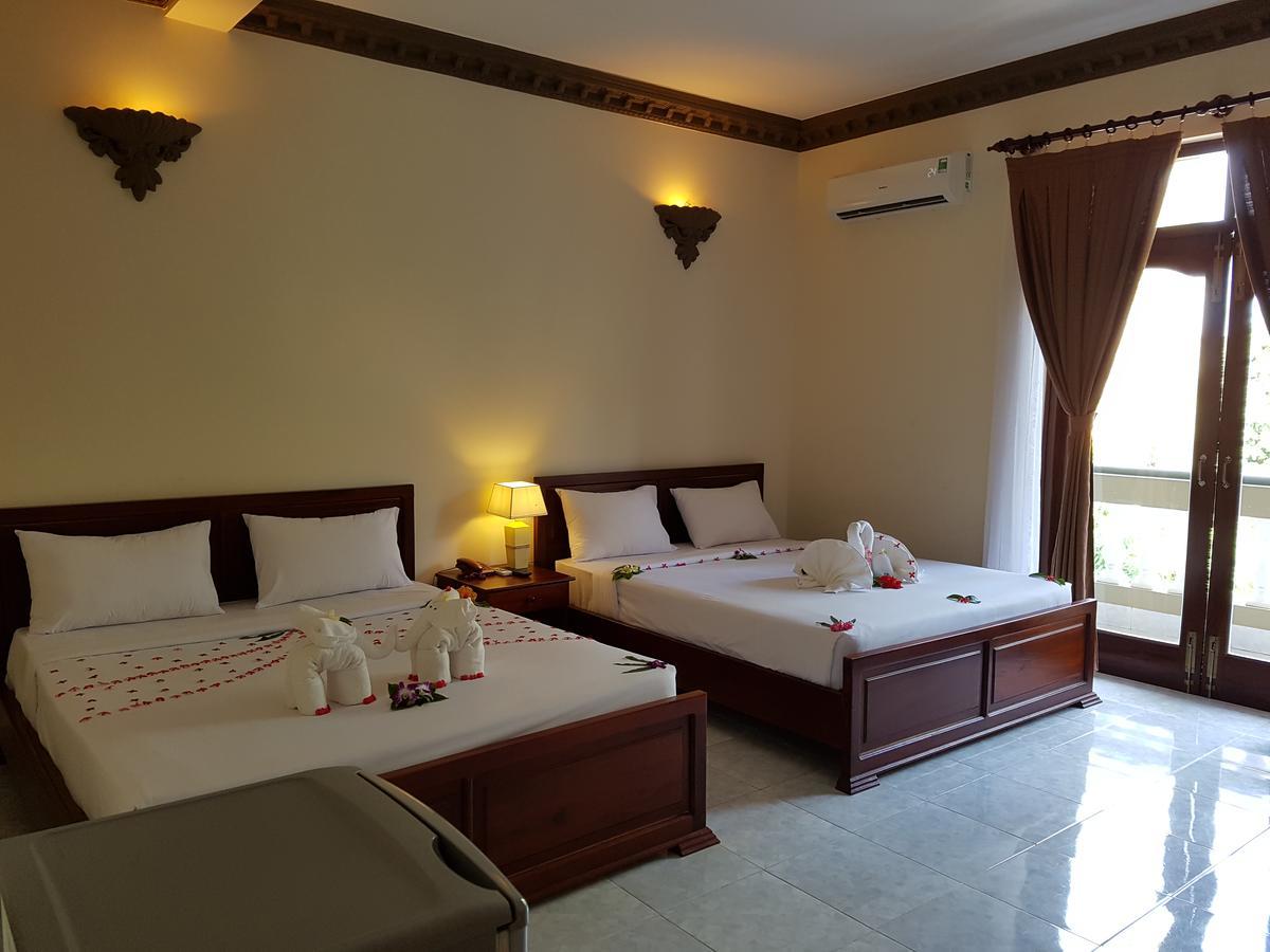 Resort Vinh Suong Seaside And