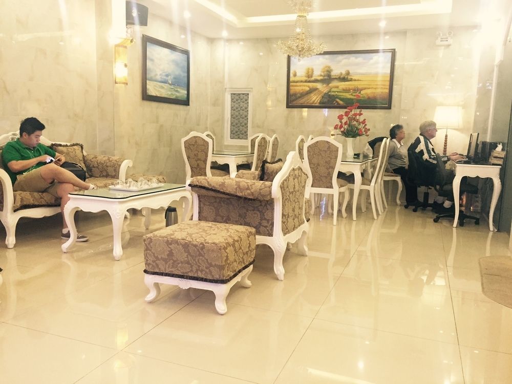 Hotel Tulip 2 2*