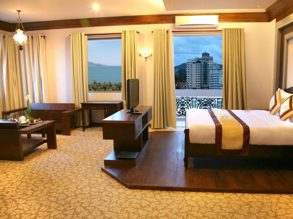 Rembrandt 3* Nha Trang