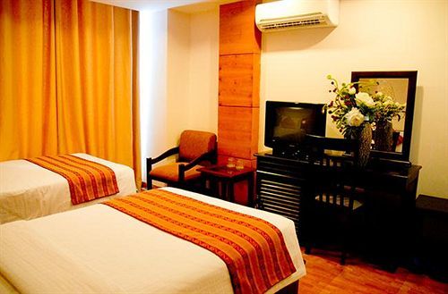 Carina Hotel 3*