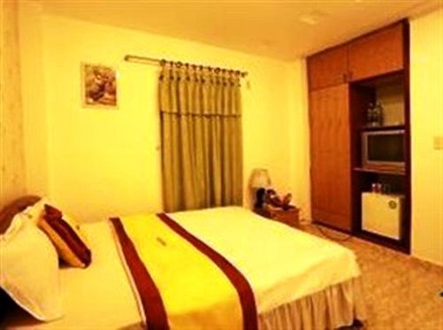 Venus Hotel 2*