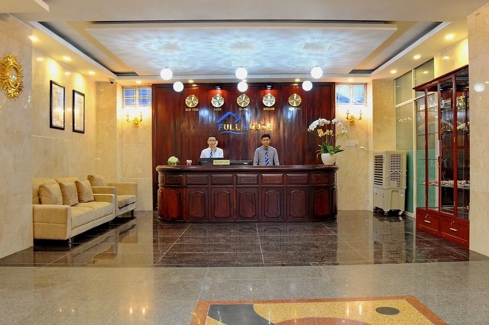 Hotel Full House Nha Trang