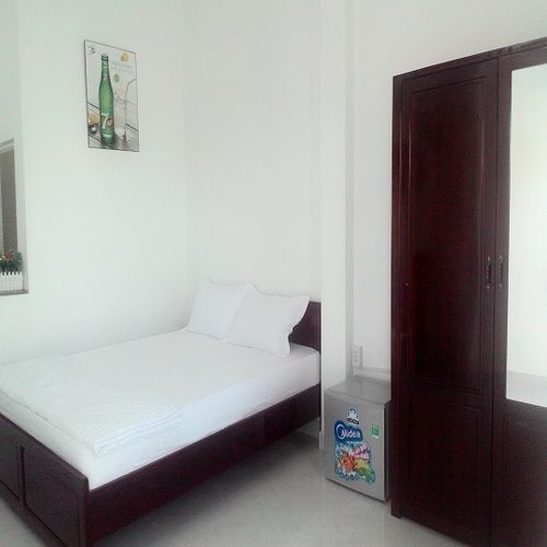 Hotel Nha Mat 3*