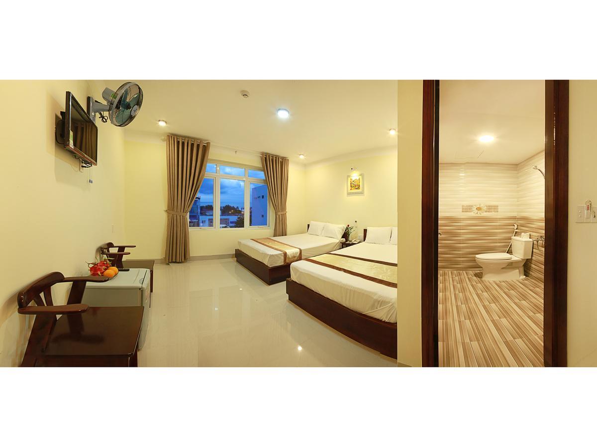 Thanh Nhan Hotel