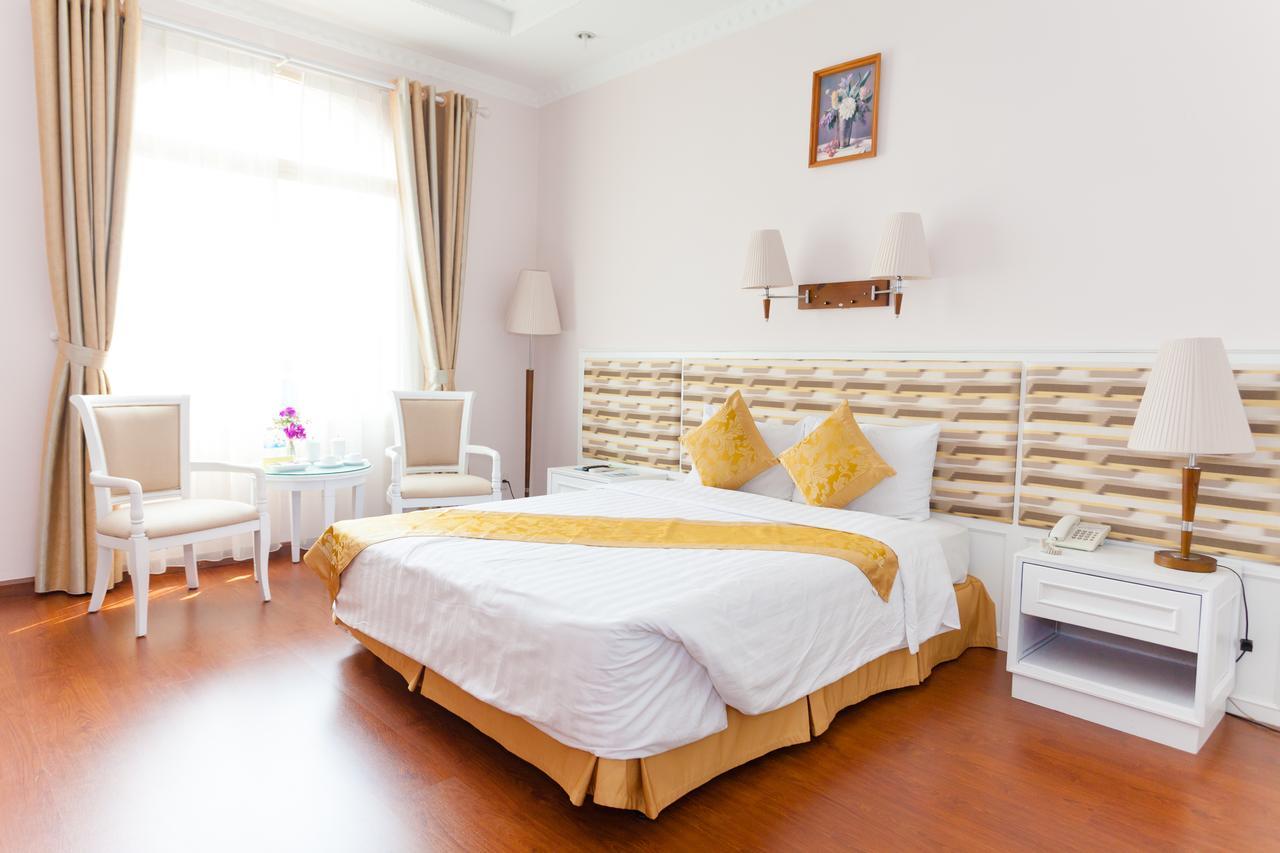 Cong Doan Viet Nam Hotel 3*