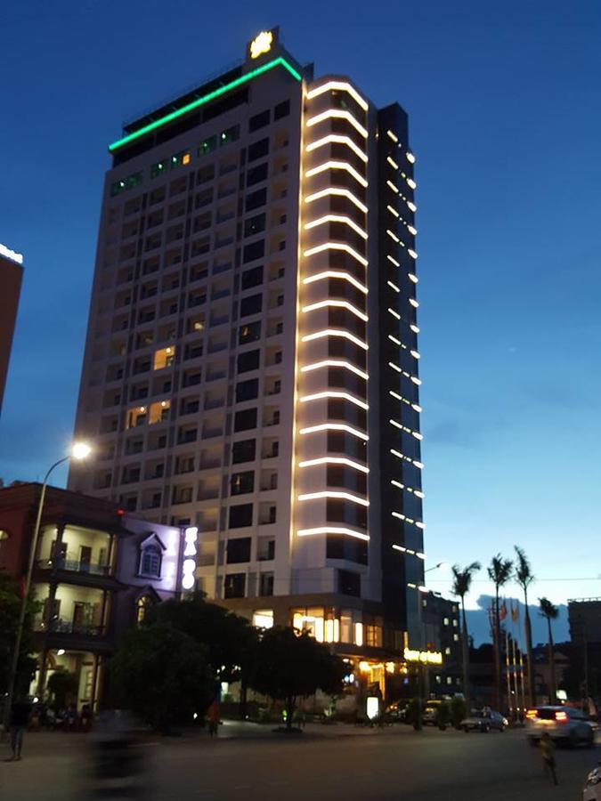 Summer Khách sạn 4*
