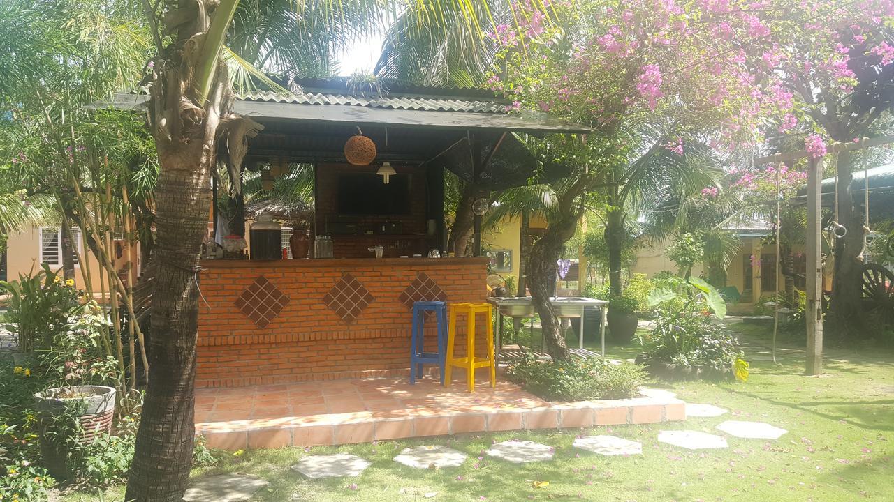 Lagi Farmstay Resort *