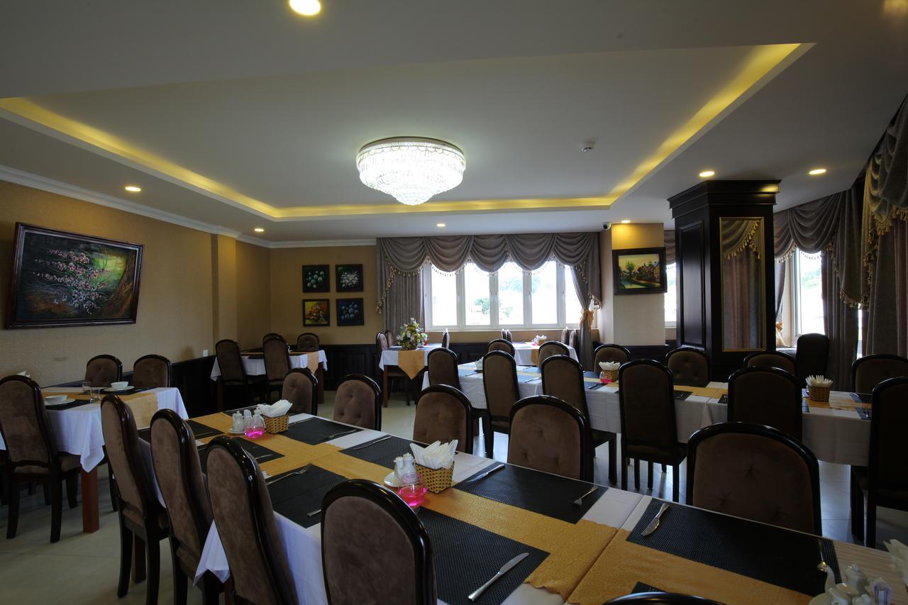 Kings Hotel 4*
