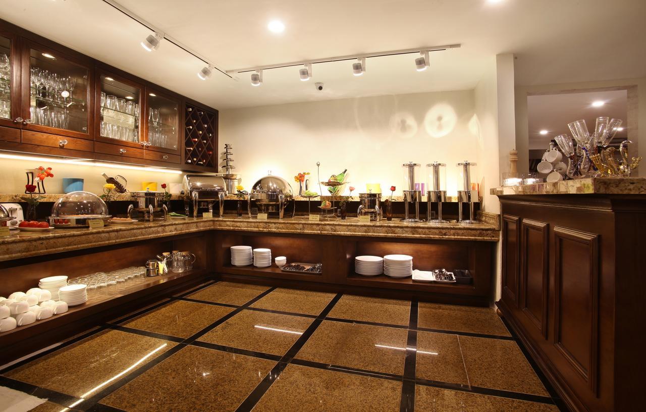 Paris Boutique Hotel 4*