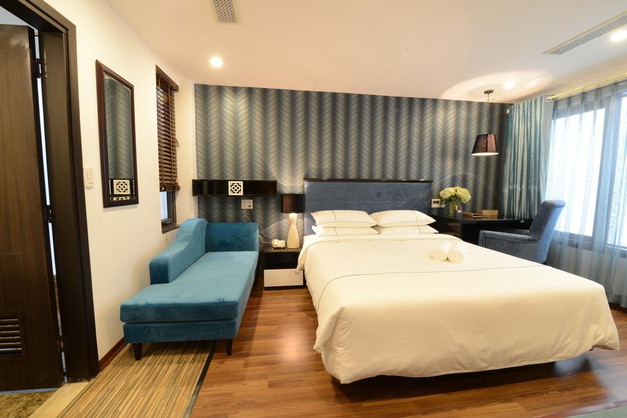 Hotel Emerald Waters &
