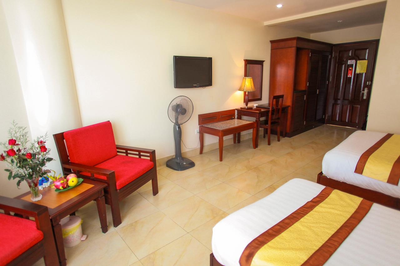 Hung Long Harbour Cat Ba Hotel 3*