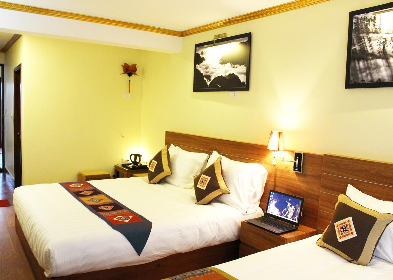 Dragon Hotel
