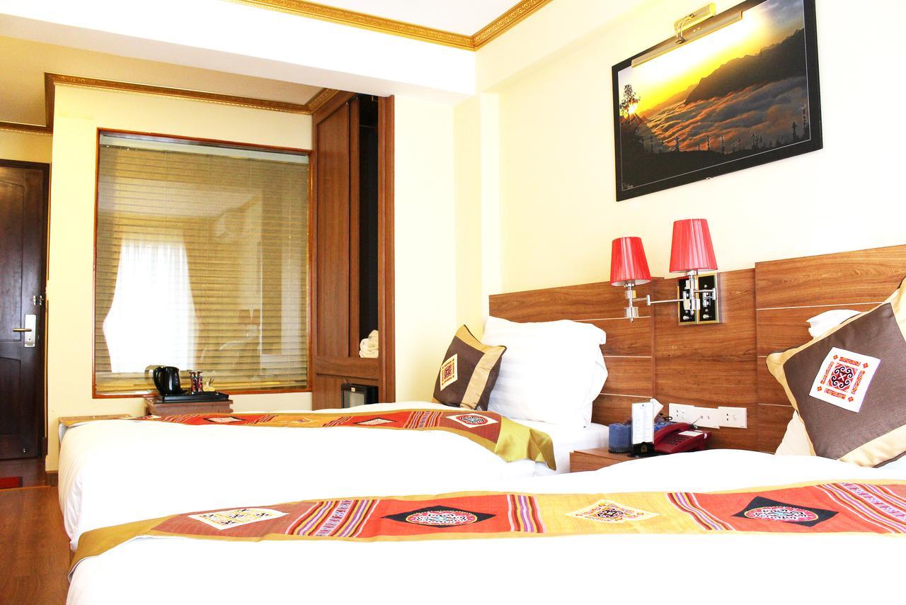 Dragon Hotel