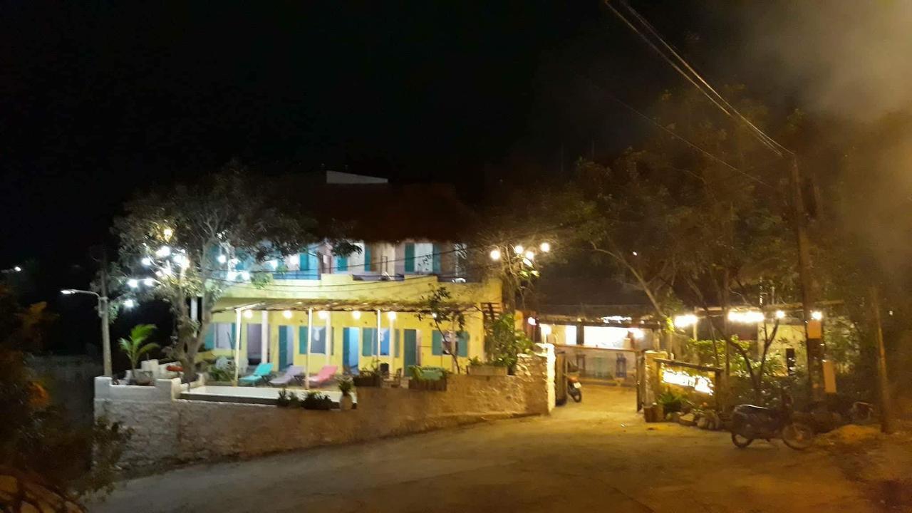 Gasthof Confetti House 2*