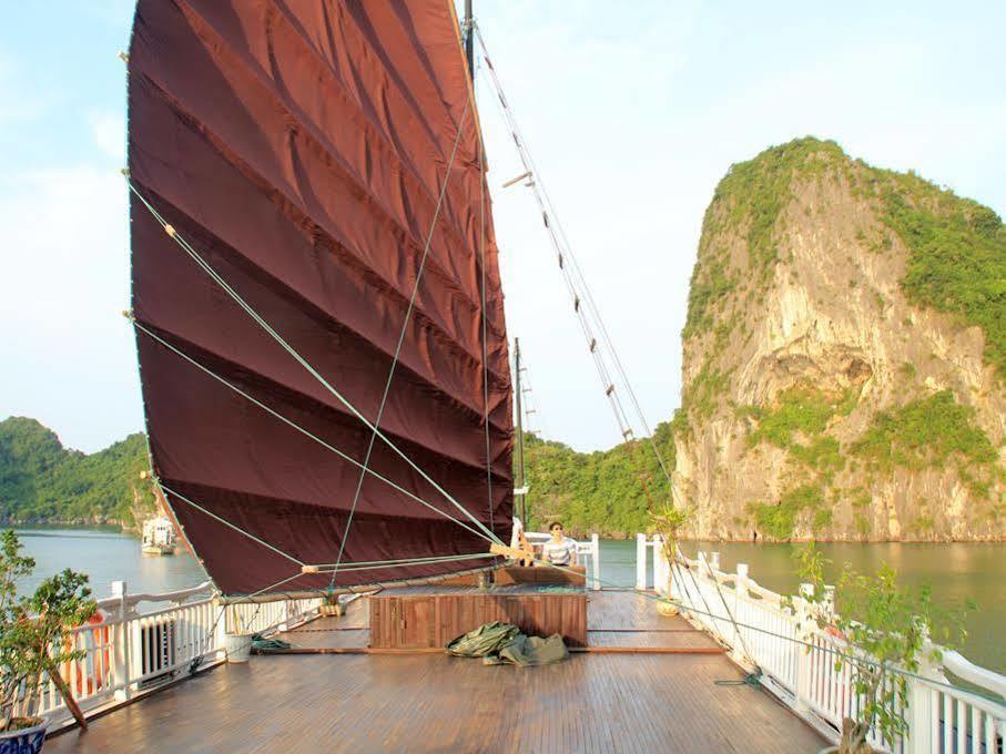 Halong Legacy Cruise Ha Long