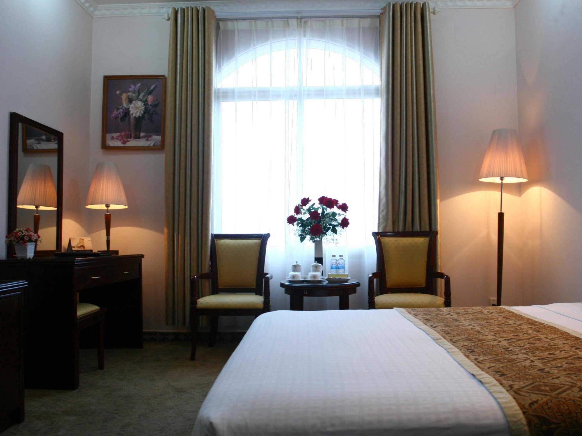 Hotel Cong Doan Viet Nam 3*