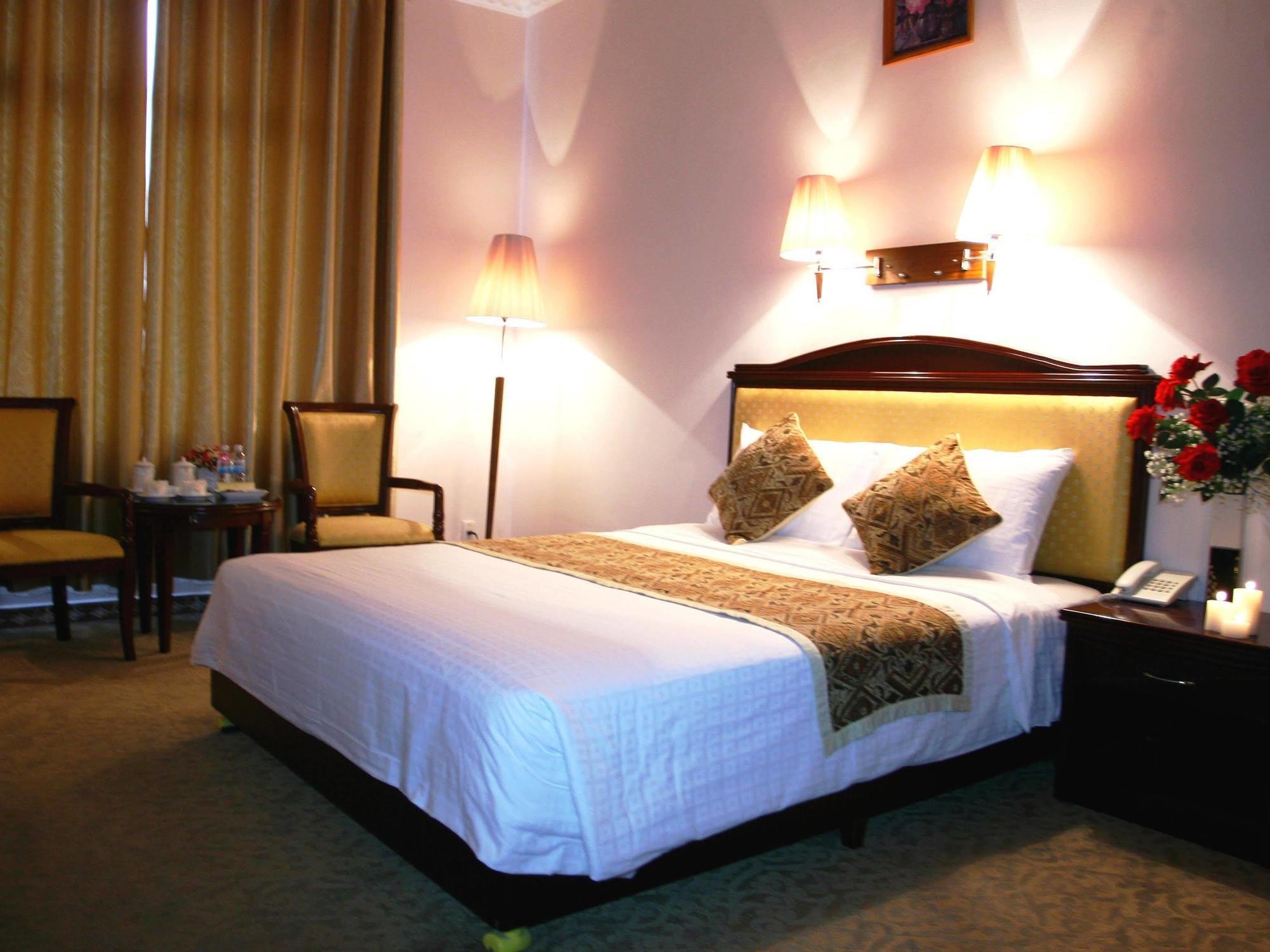 Cong Doan Viet Nam Hotel 3*
