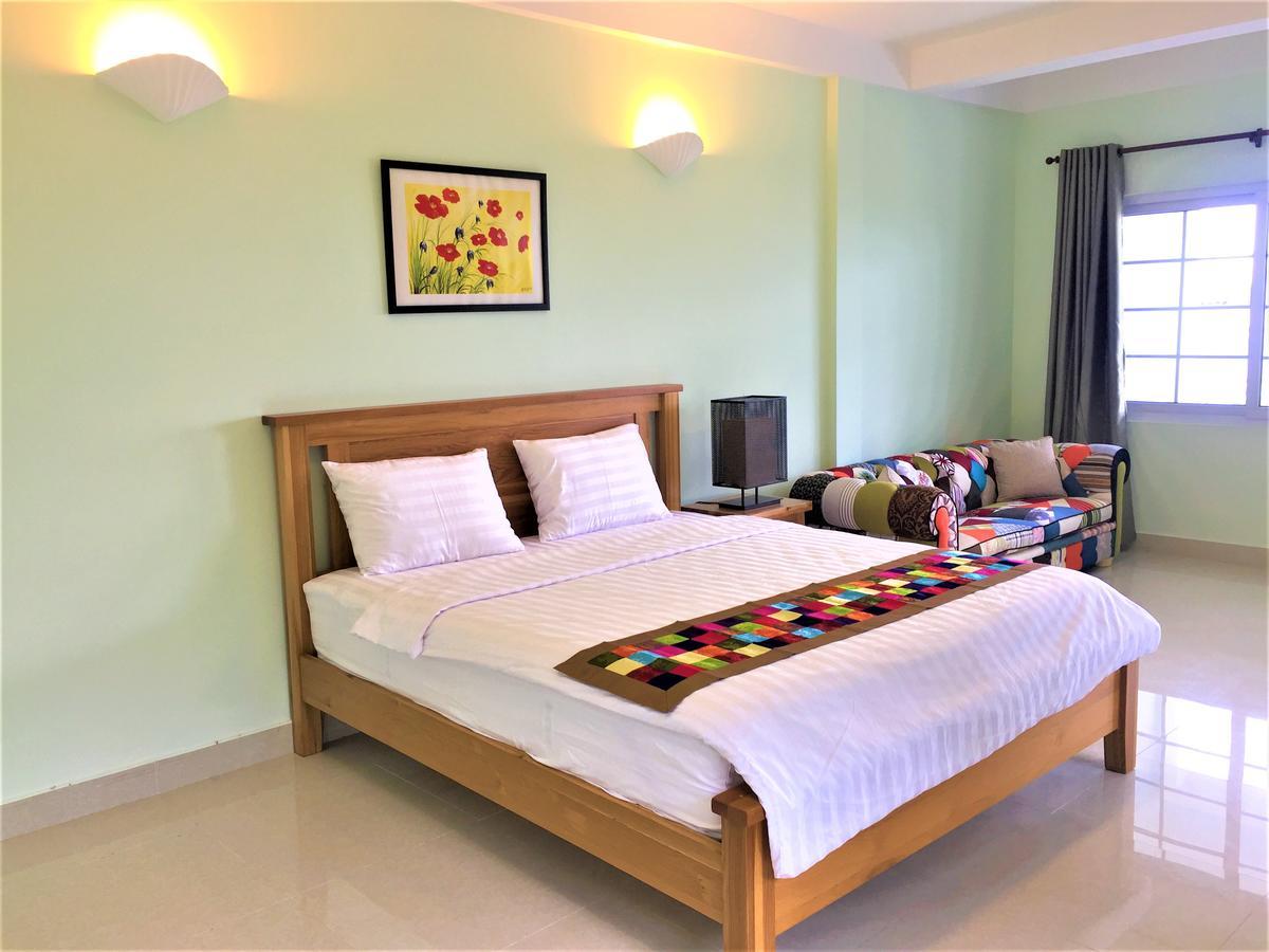 Ananas Aparthotel