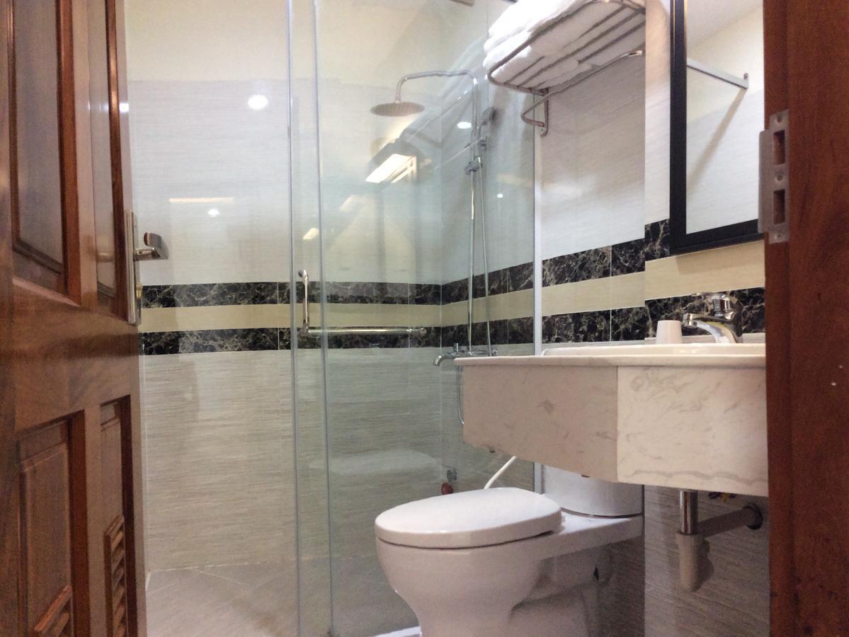 Hang Nga Luxury Hotel *