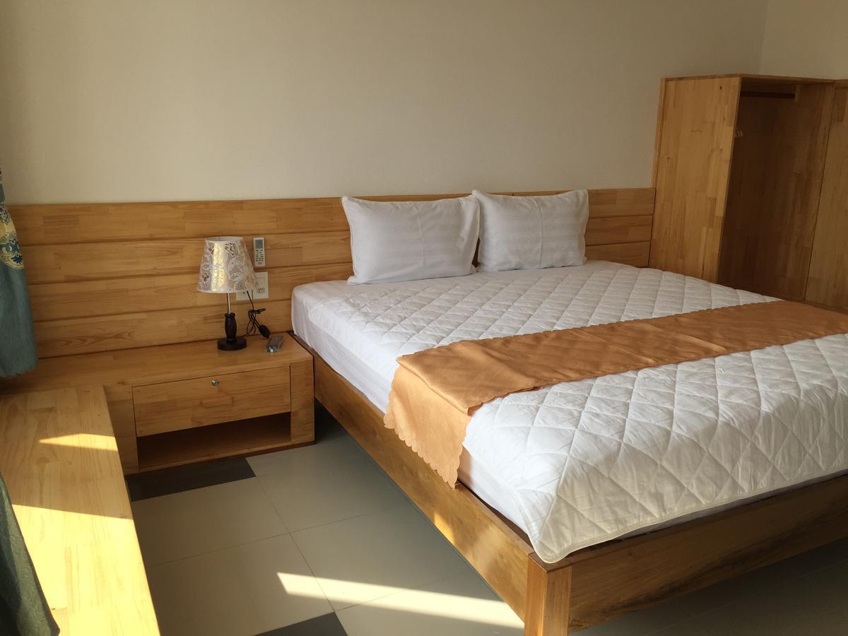 MAY Bungalow Hotel 2*