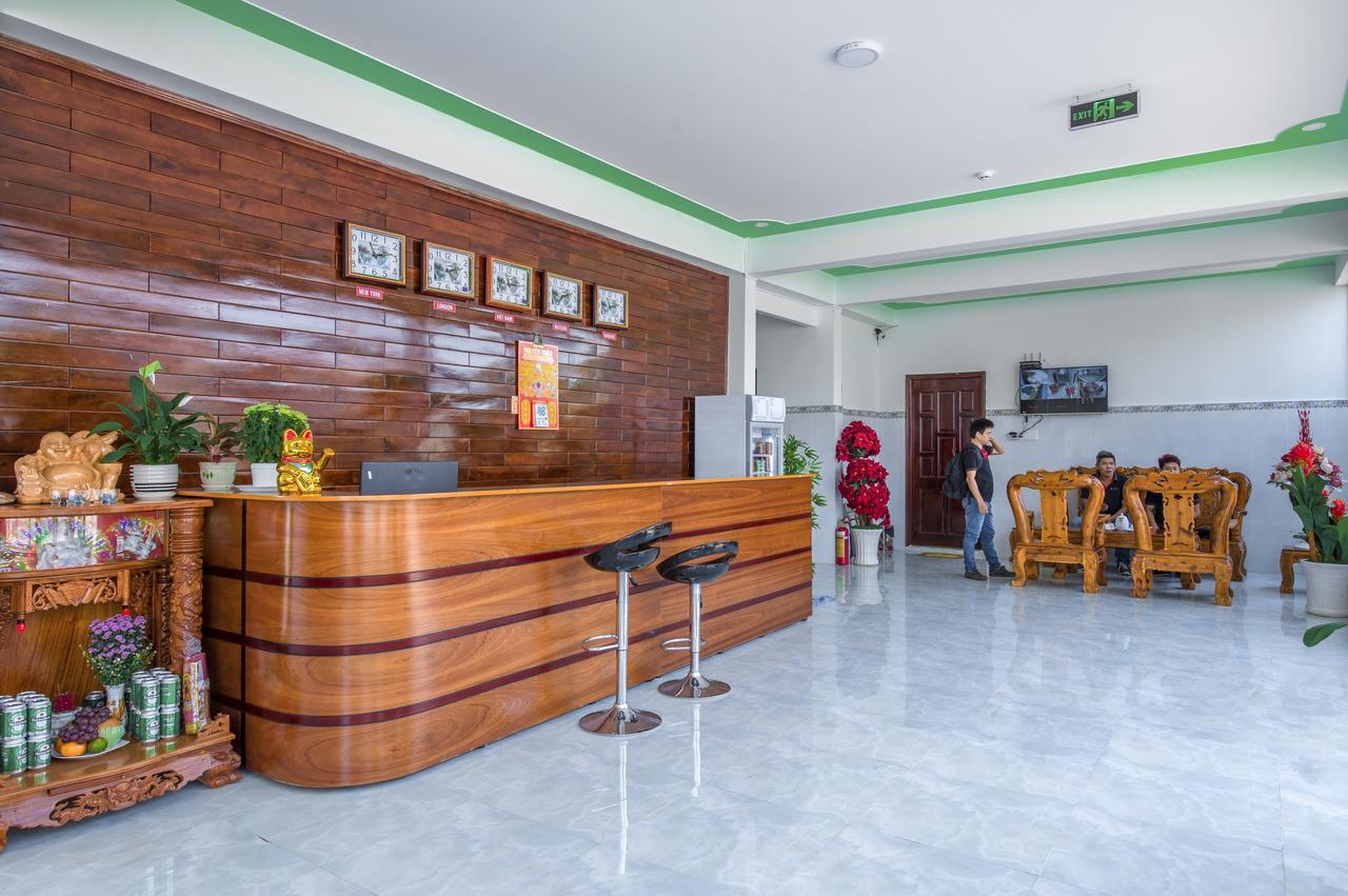 Nguyen Toan Hotel 3*