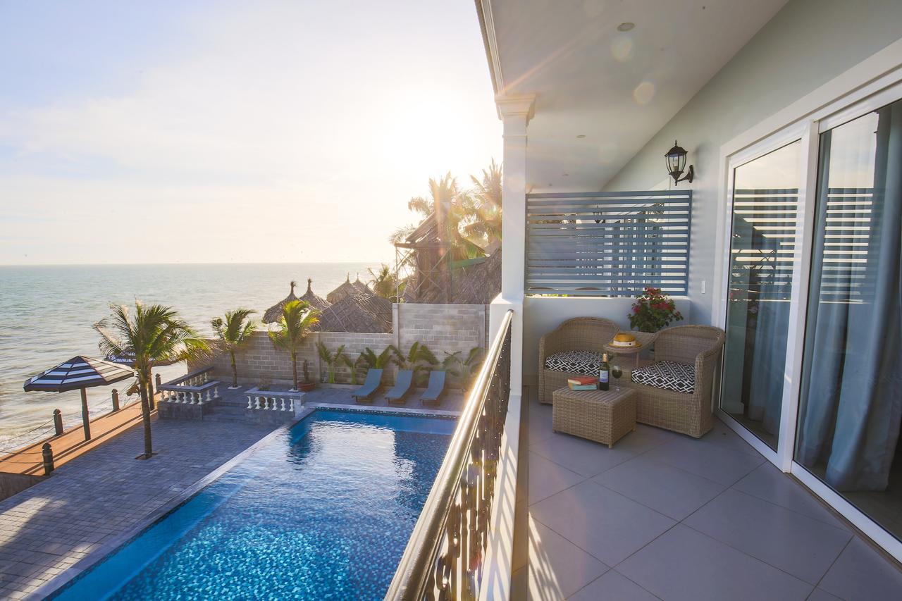 Serenity By The Sea